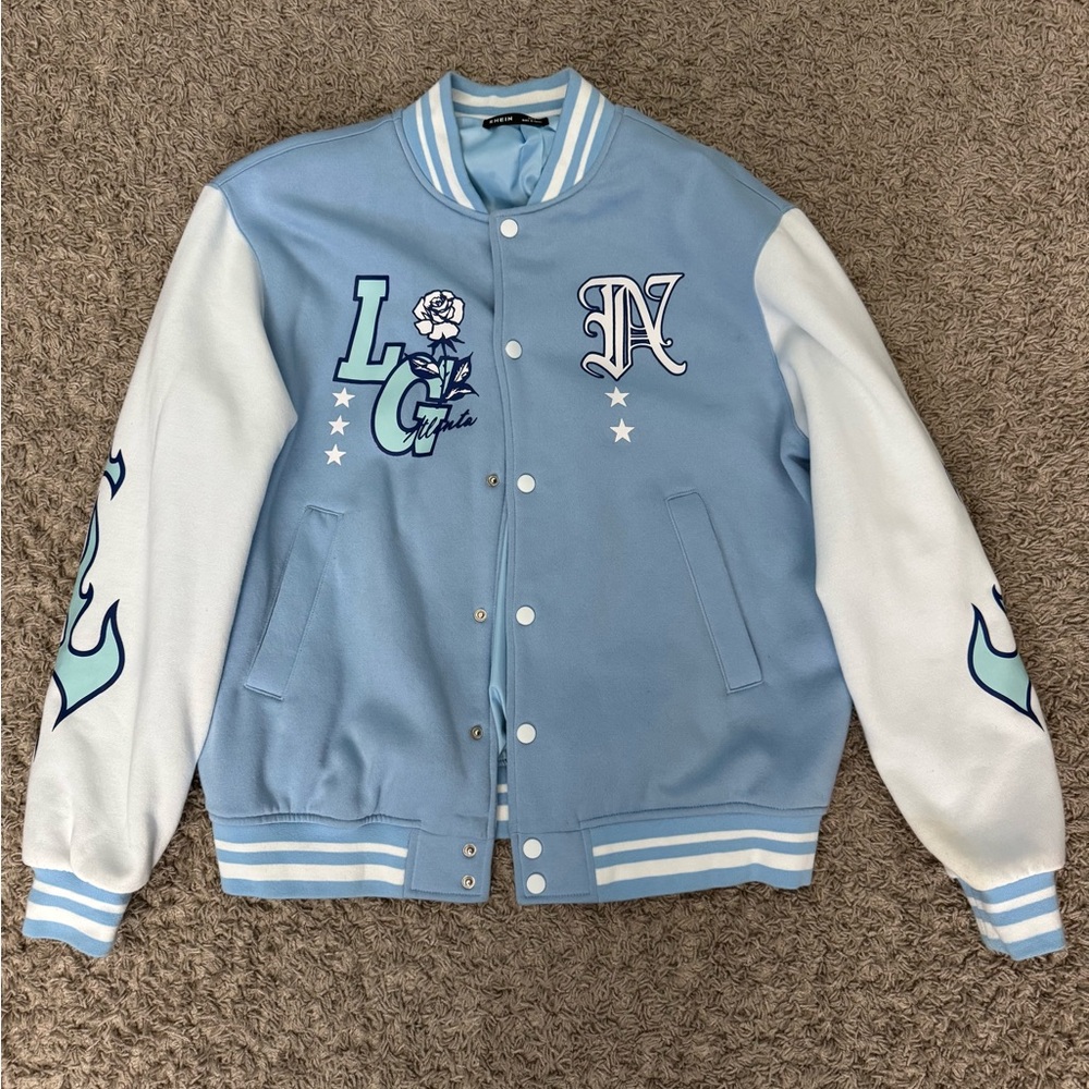 SHEIN Light Blue and White Striped Collar
